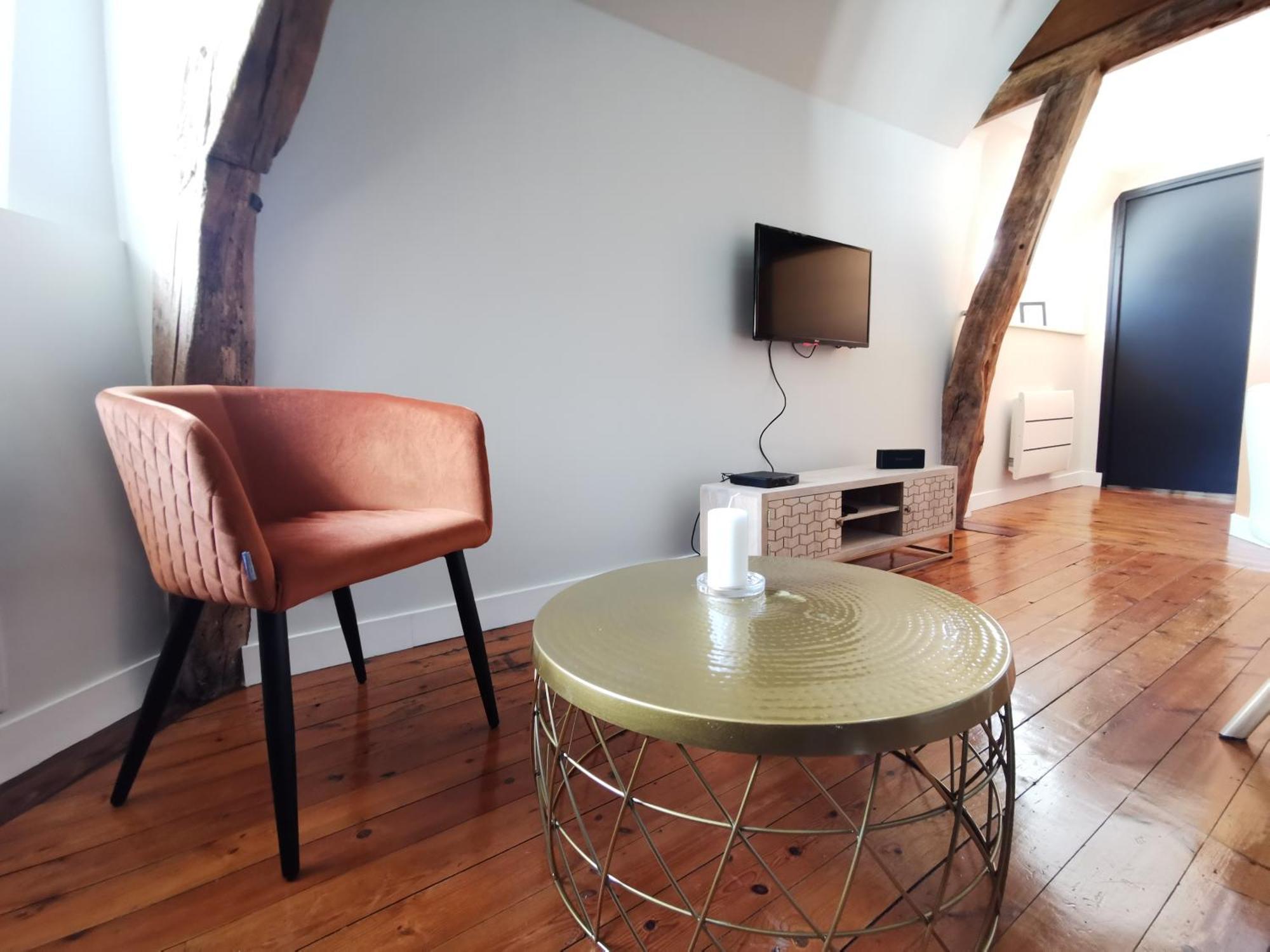 Le Gatsby - Duplex Art Deco Au Coeur De Blois Apartment Екстериор снимка